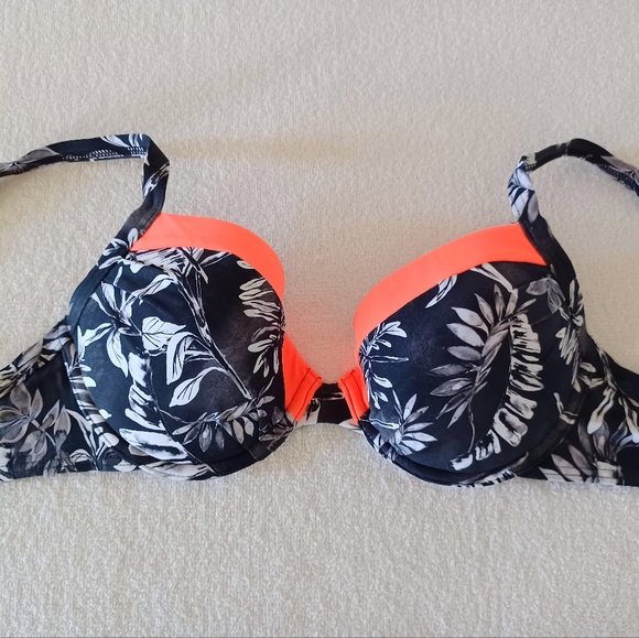 VENUS Tropicoral Padded Bikini Top, size C - Picture 1 of 8